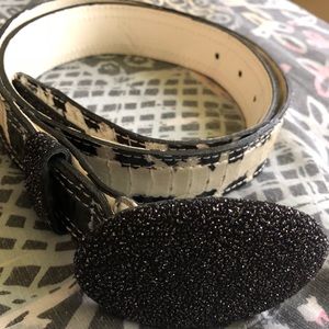 ✨Genuine Snakeskin White & Black Belt, Stingray Buckle